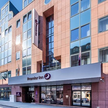 Premier Inn Frankfurt City Centre Франкфурт на Майн Екстериор снимка
