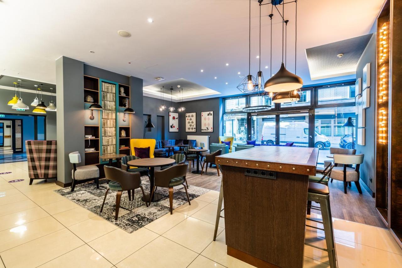 Premier Inn Frankfurt City Centre Франкфурт на Майн Екстериор снимка